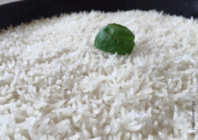 Jasmine-ris tillagat på thailändskt vis i ugn