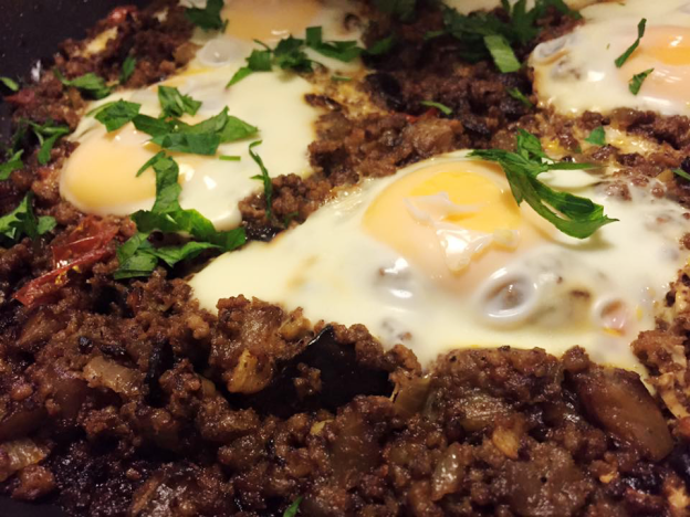 Smakrik lammfärs och aubergineröra – perfekt som bröddipp